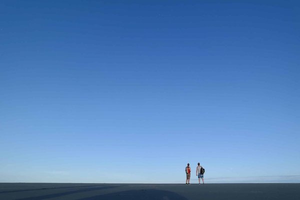 Comment créer une suite parentale au style Minimaliste avec des touches de luxe ?