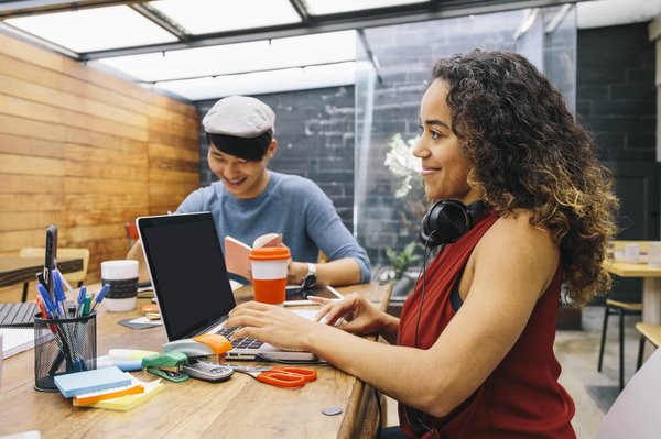 Quels sont les avantages d'une maison avec un grand espace extérieur ?